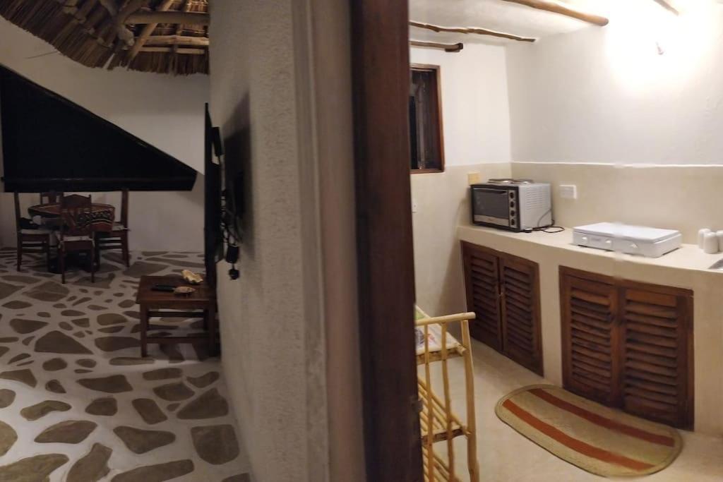 Twiga House Resort Piscina ☆☆☆☆☆ Pearl Beach واتامو المظهر الخارجي الصورة