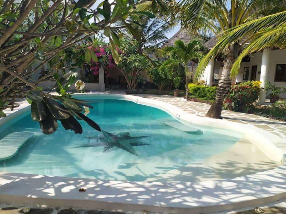 Twiga House Resort Piscina ☆☆☆☆☆ Pearl Beach واتامو المظهر الخارجي الصورة